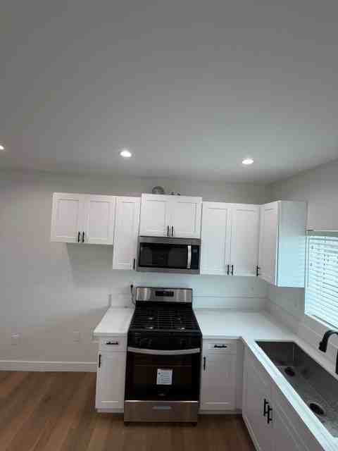 9625 3/4 Clovis Ave #9625-3-4 - Photo 4 of 8