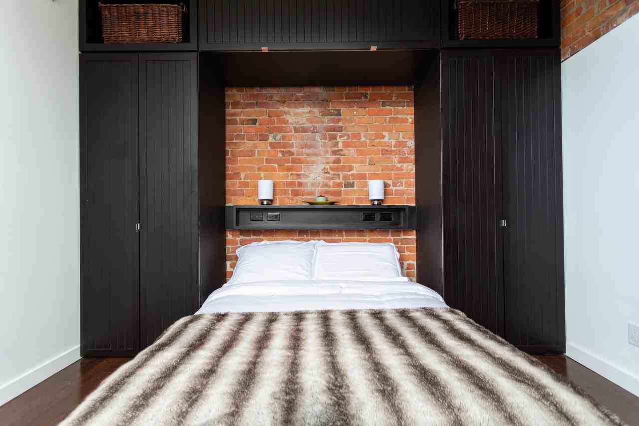 915 King 406 - Photo 7 of 50