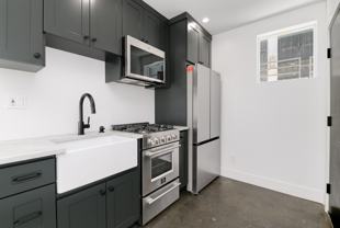 3006 Suncrest Dr #B - Photo 1 of 1