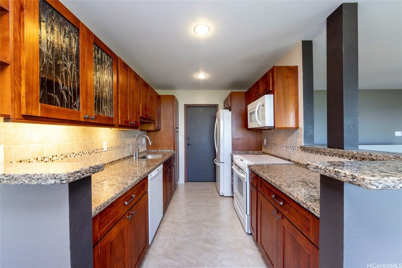 46-082 Puulena St Apt 1211 #1211 - Photo 5 of 20