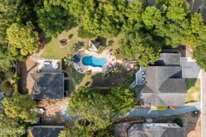 featured image of 450 Saucier Way