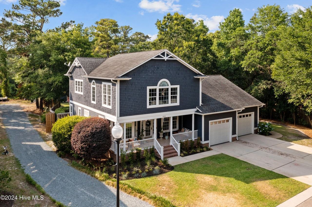 450 Saucier Way - Photo 4 of 50