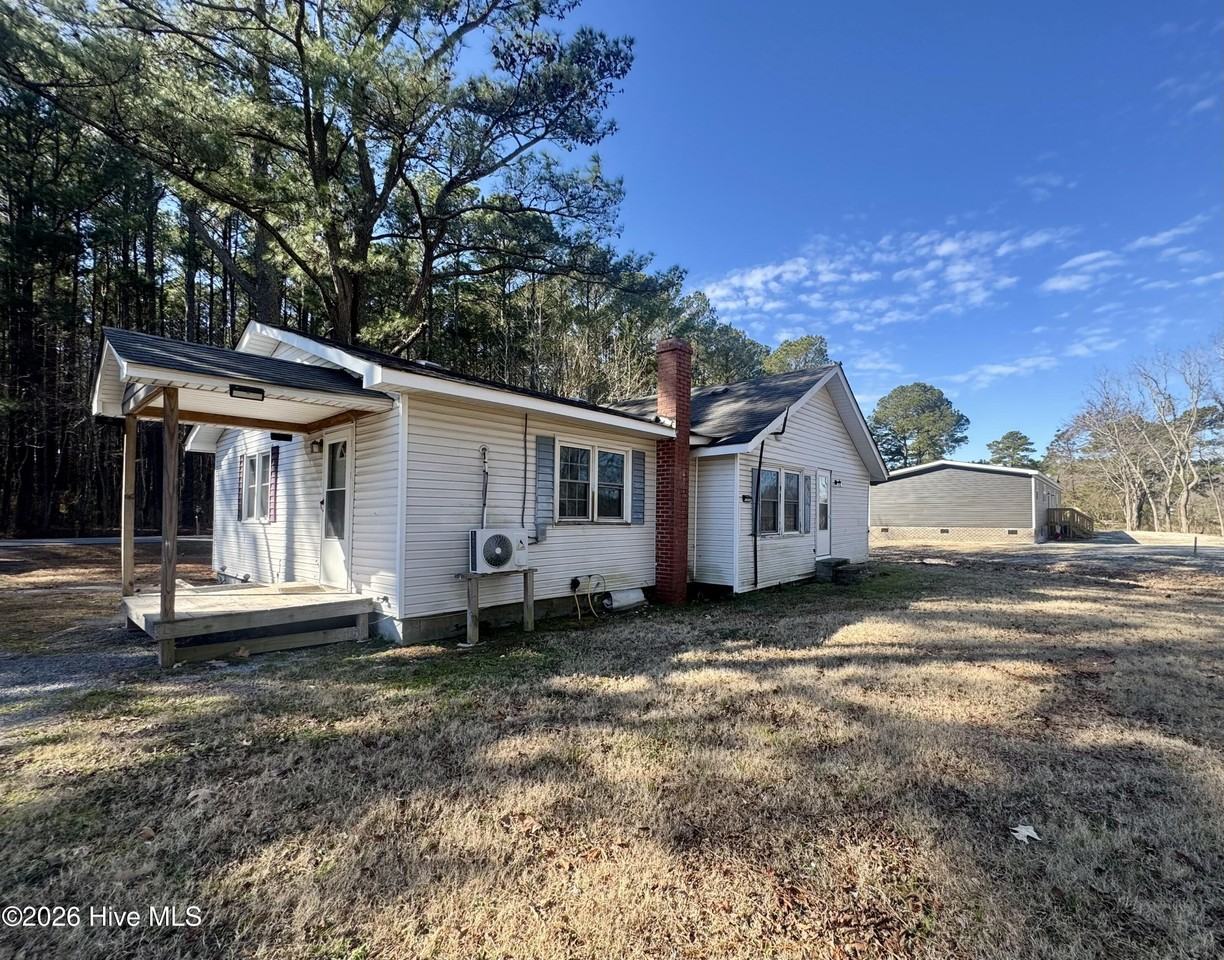 146 Smith Corner Rd - Photo 2 of 9