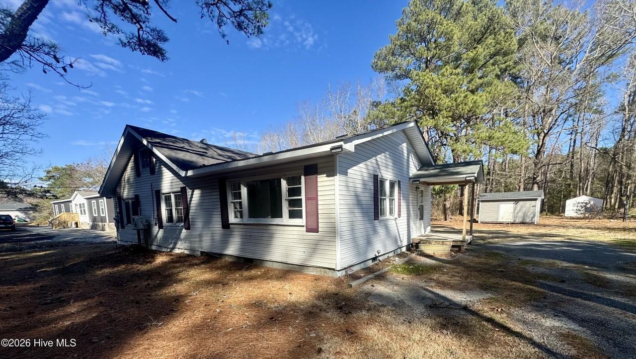 146 Smith Corner Rd - Photo 3 of 9