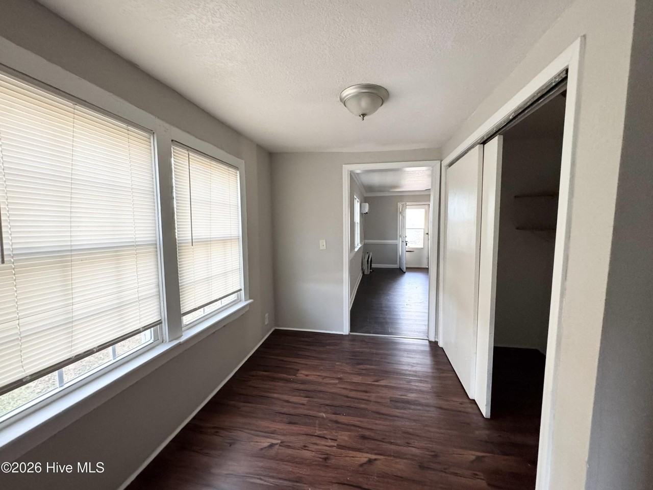 146 Smith Corner Rd - Photo 5 of 9