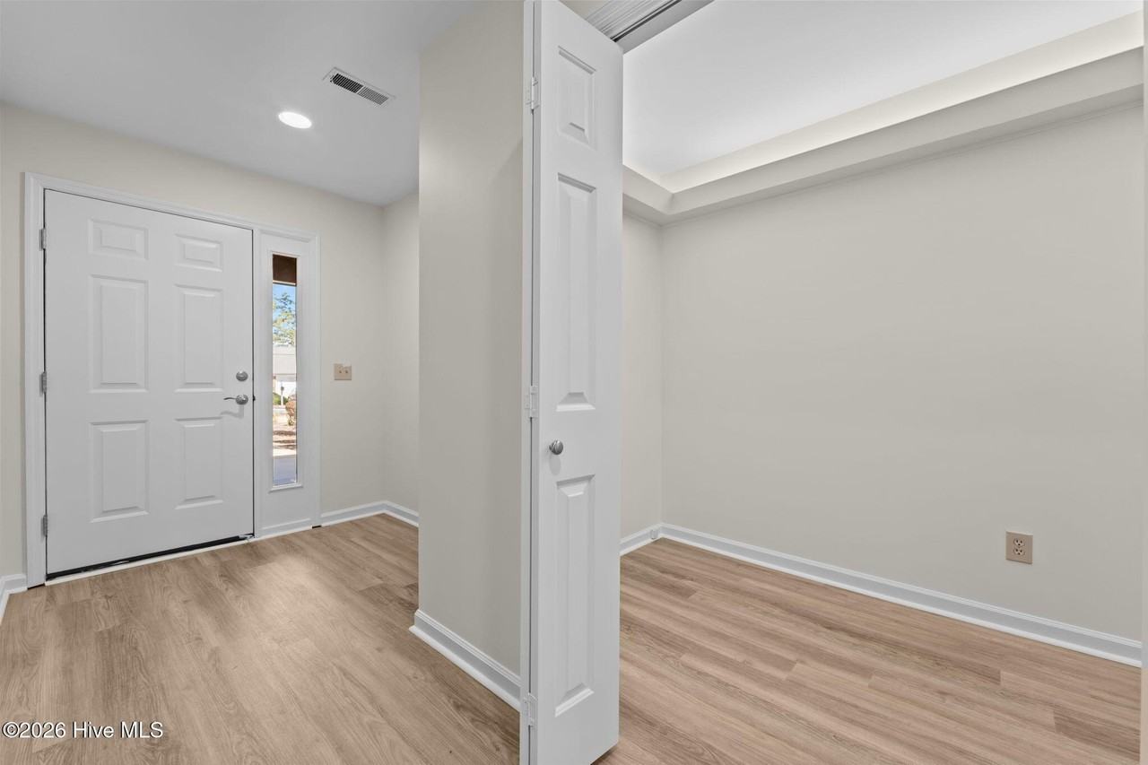 100 Pinehurst Trace Dr - Photo 6 of 45