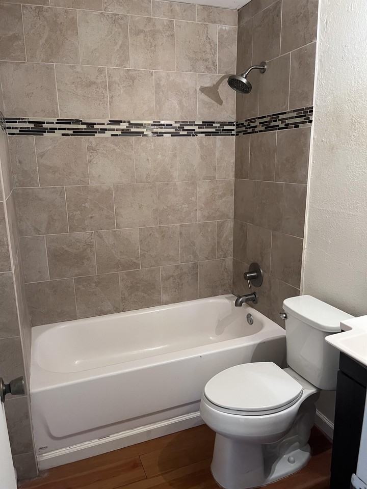 707 Bracewood - Photo 7 of 8