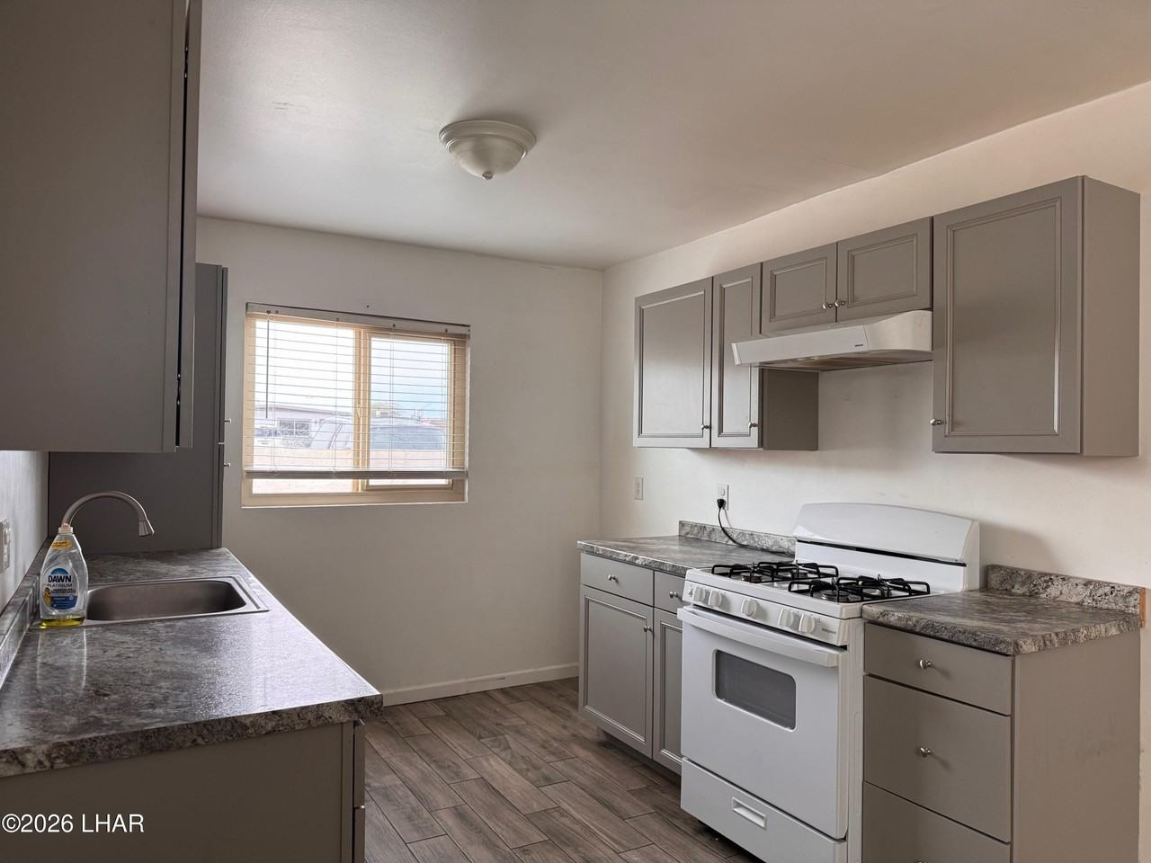 509 S Laguna Ave Unit 5 #5 - Photo 2 of 11