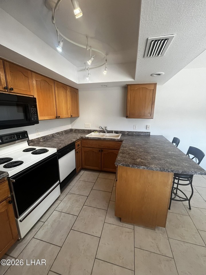 2085 Mesquite Ave Unit 77 #77 - Photo 6 of 17