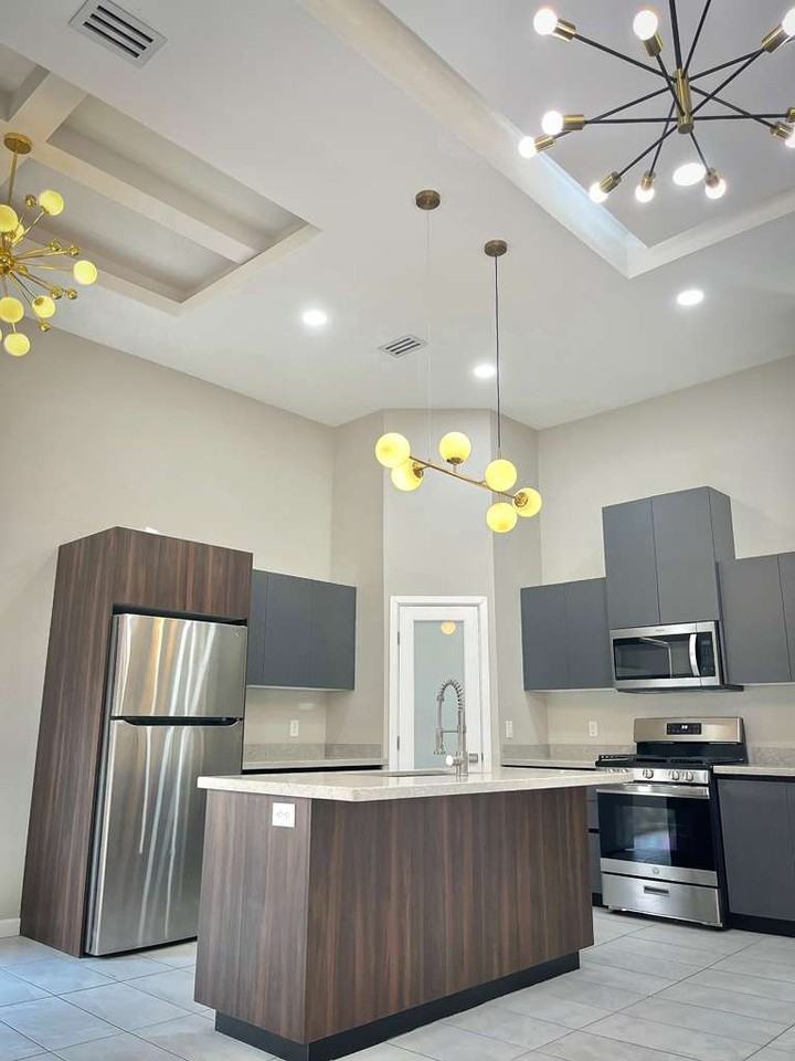 GARMAN L-35 #1 - Photo 3 of 10