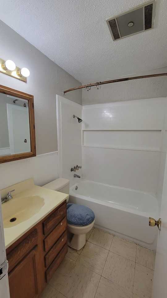 4909 Dahlia Dr #1 - Photo 6 of 13