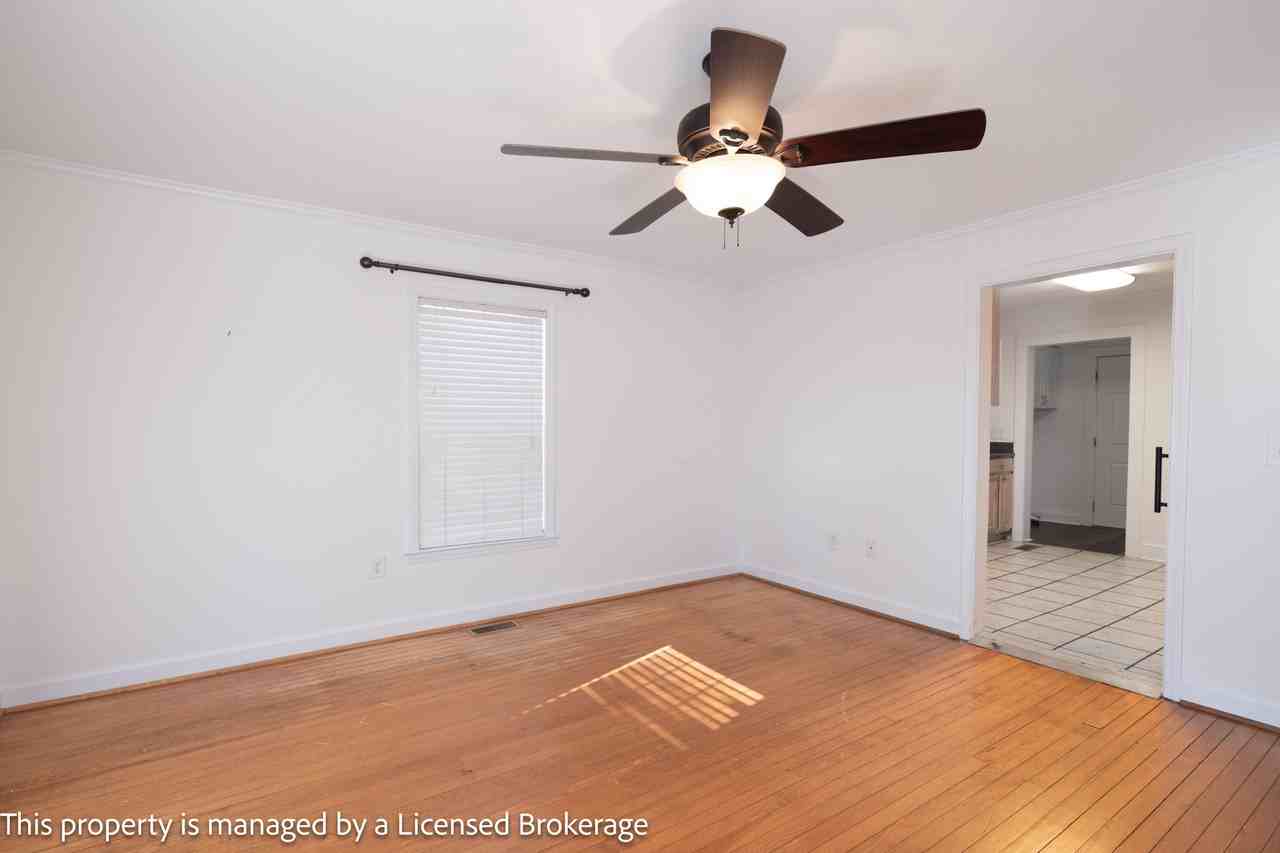 2205 Lane St #1 - Photo 5 of 17