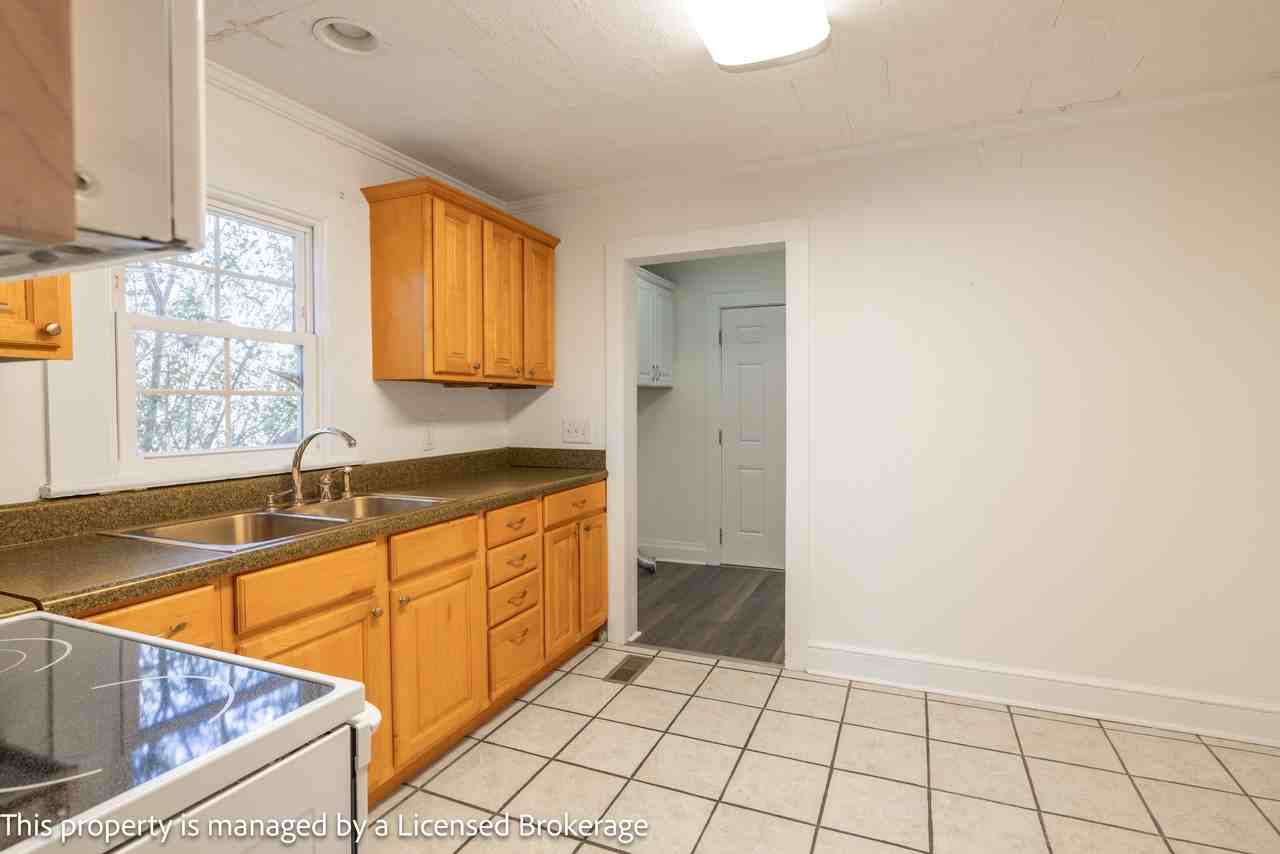 2205 Lane St #1 - Photo 6 of 17