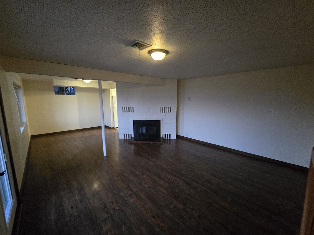 600 W Artemos Dr Lowr - Photo 3 of 9