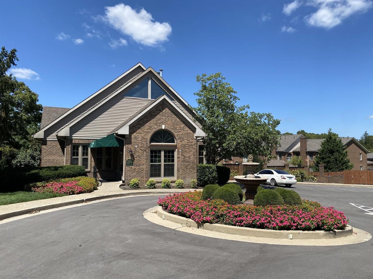 4024 Palmetto Dr - Photo 6 of 39