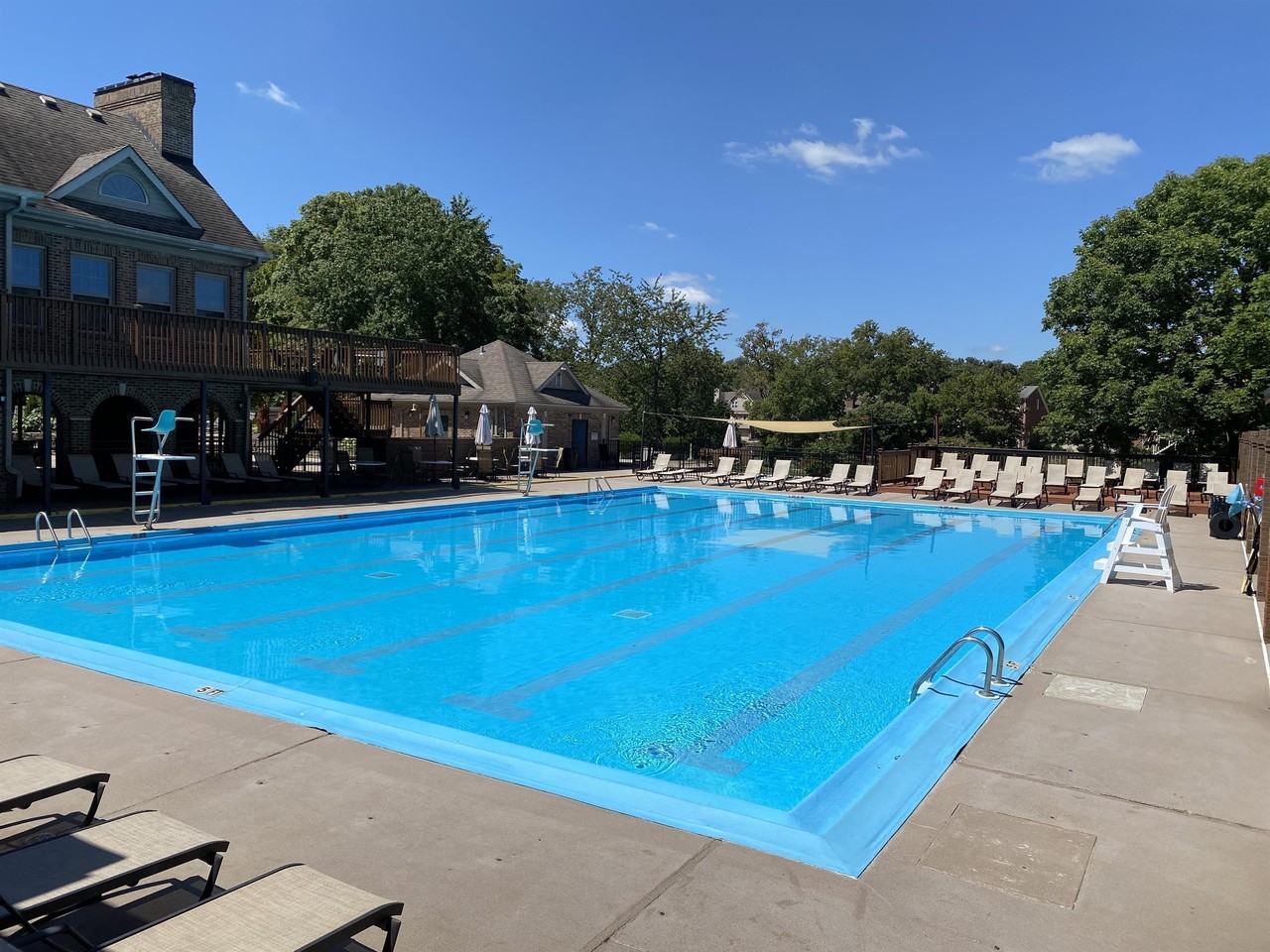 4024 Palmetto Dr - Photo 7 of 39