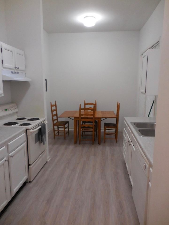 375 S Upper St Apt 2 #2 - Photo 5 of 10