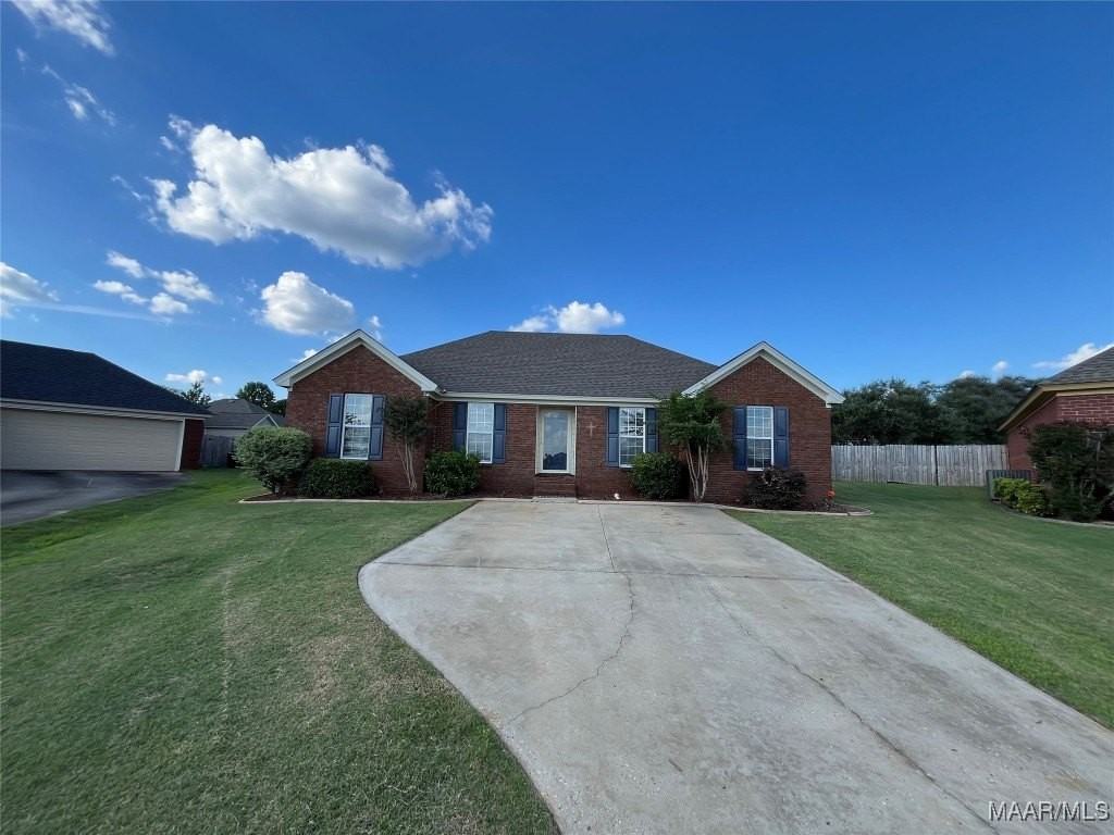 114 Regent Ct - Photo 2 of 32