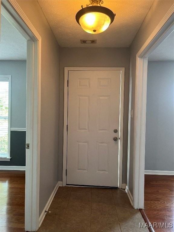 114 Regent Ct - Photo 4 of 32