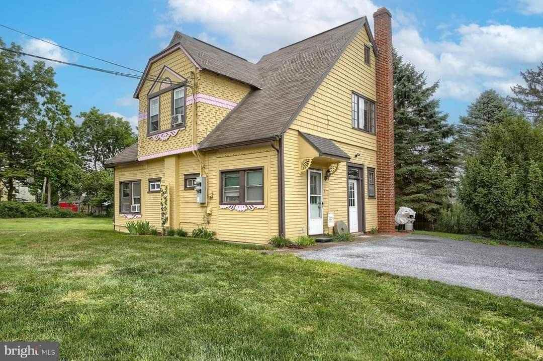 256 North Union Street - Photo 7 of 10