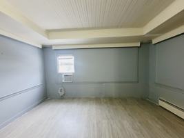 featured image of 717 W Division St