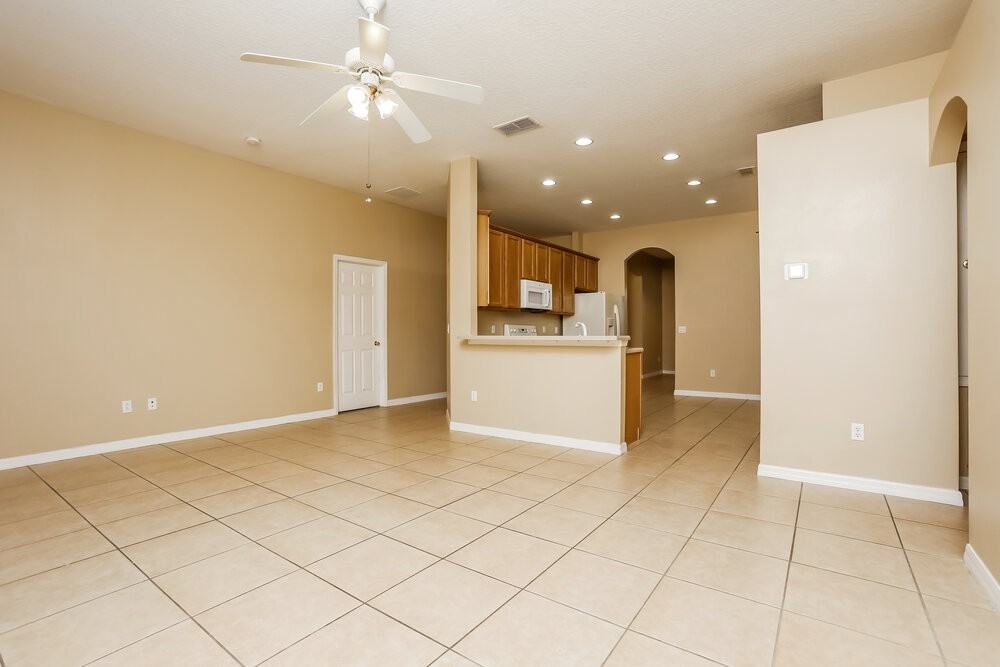 4322 Rock Hill Loop - Photo 4 of 16