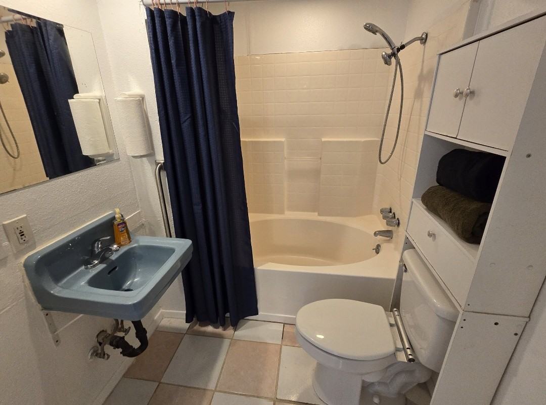 919 East 30th Street - Photo 5 of 5