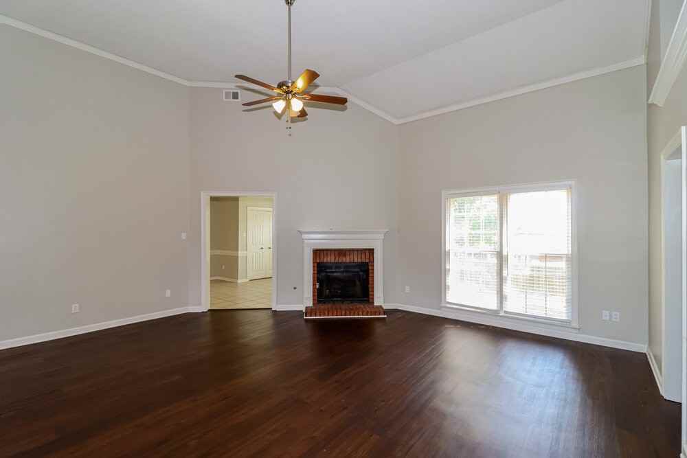 8607 Bazemore Rd - Photo 5 of 16