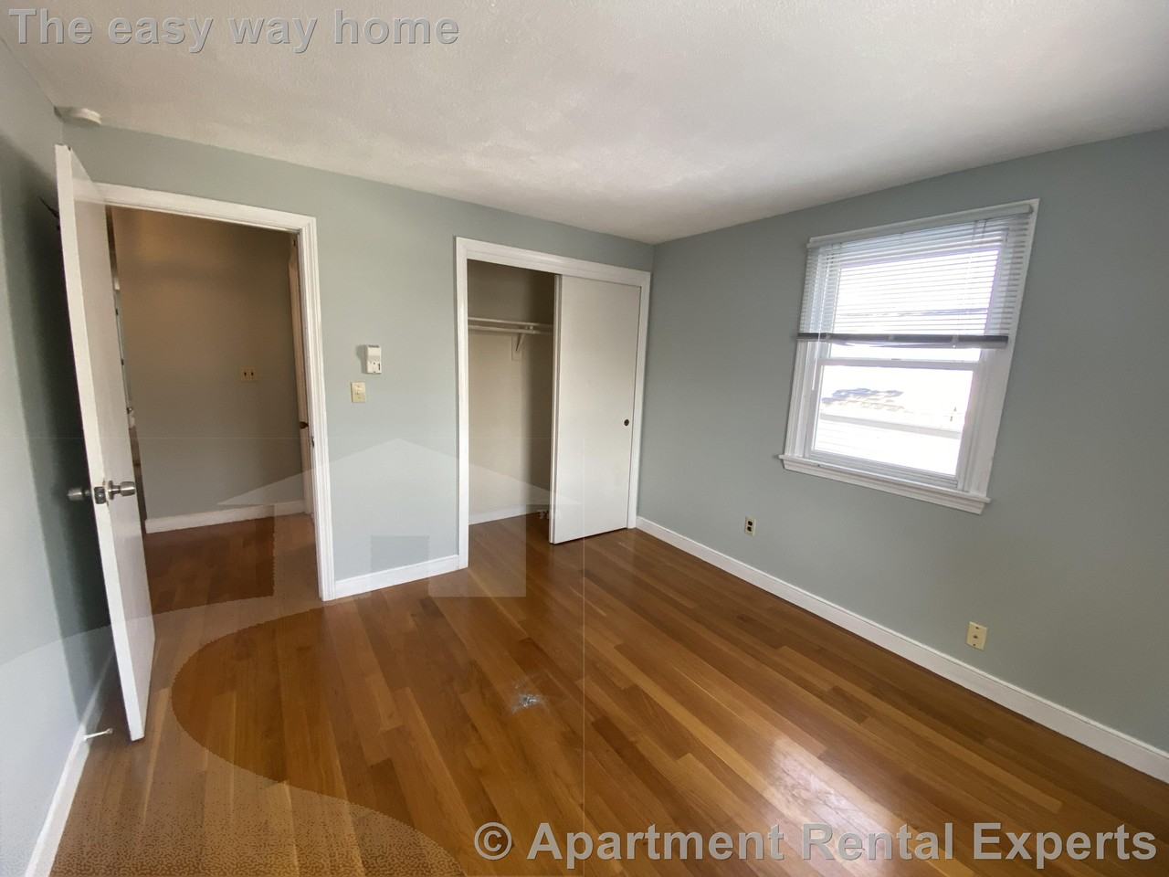 92 Sylvia St - Photo 6 of 14