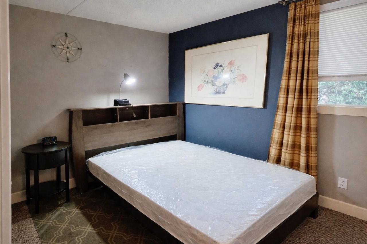 Fleetwood Pl - Photo 3 of 4