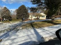 9 Twin Cedar Ln - Photo 1 of 1