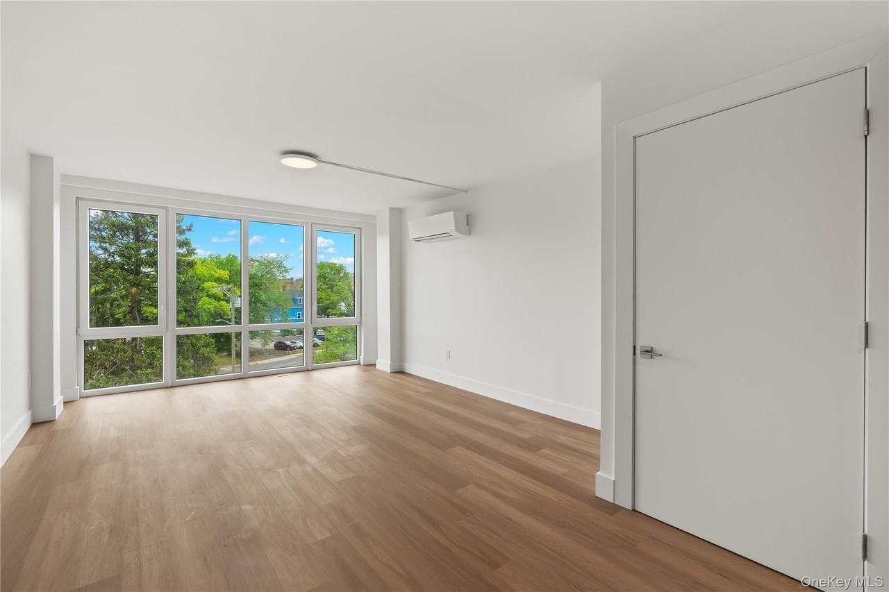 10 Lyon Pl Unit 104/1e #104-1E - Photo 6 of 9