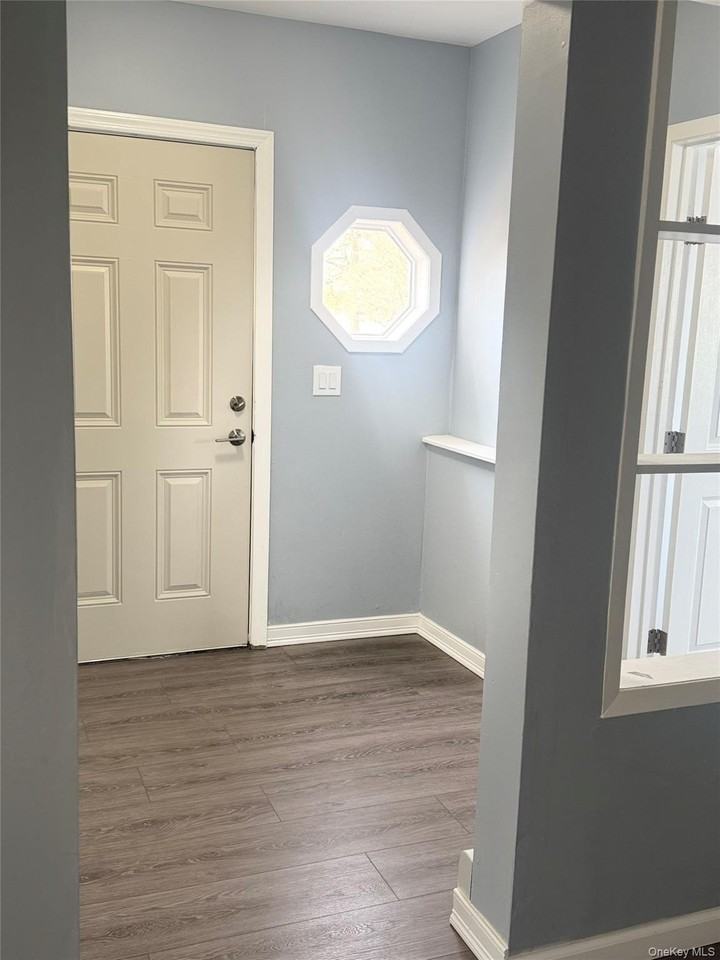 71 Community Rd - Photo 2 of 11