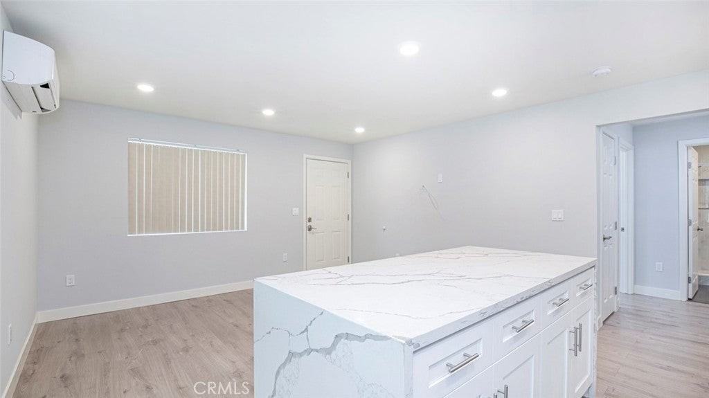 12558 1/2 Vanowen St - Photo 4 of 18