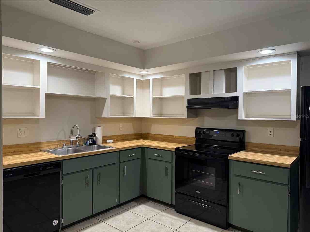 7261 55th Ave N - Photo 4 of 22