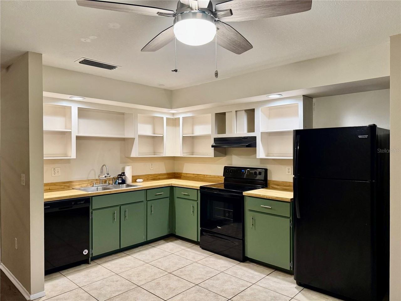 7261 55th Ave N - Photo 5 of 22