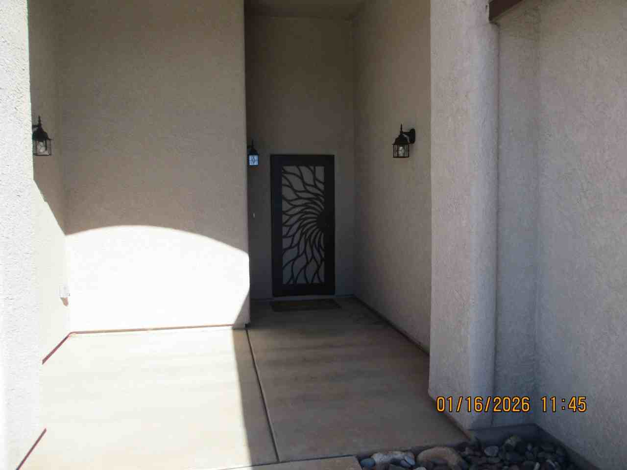 8373 E Sunwing Ridge Dr - Photo 3 of 28