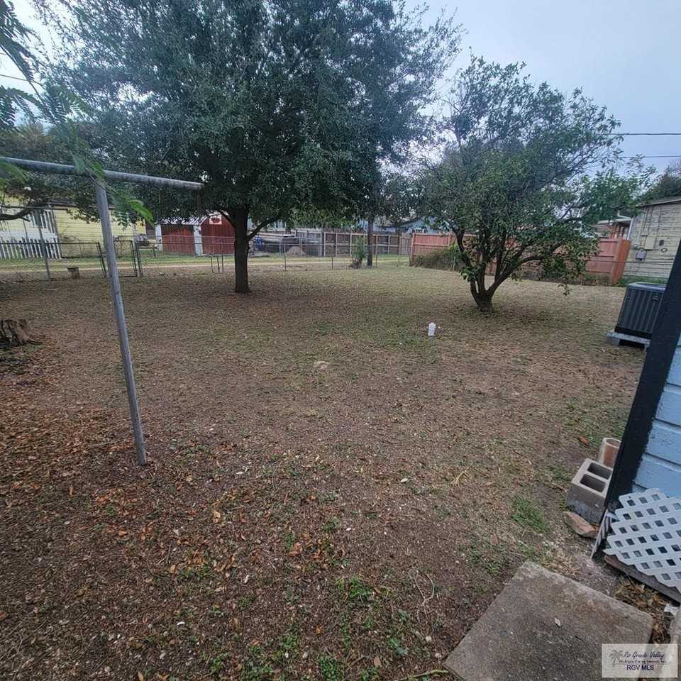 1788 Marquette Ave - Photo 2 of 11