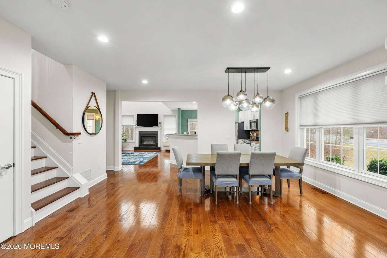 2 Gonzalez Dr - Photo 6 of 42