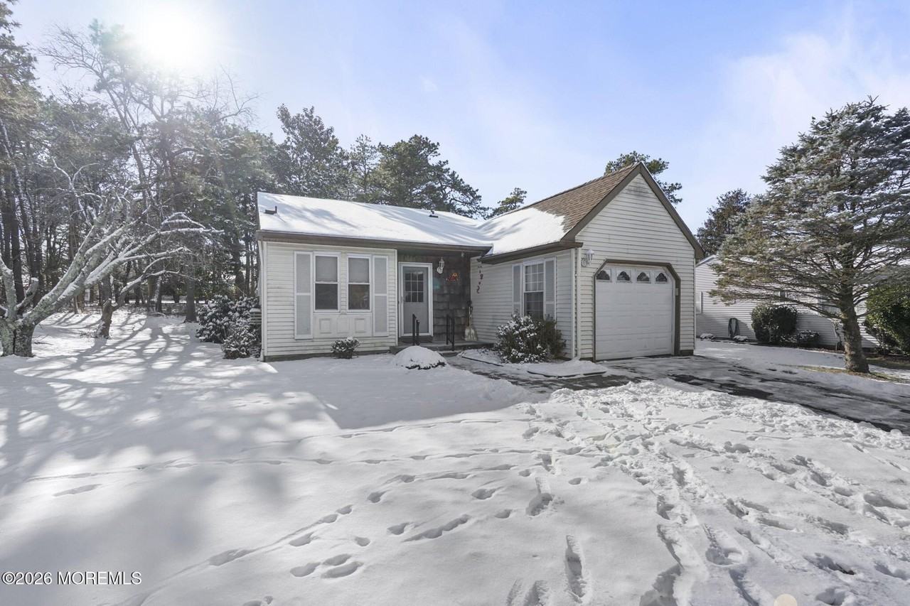 28 Milford Ave Unit 52 #52 - Photo 2 of 21