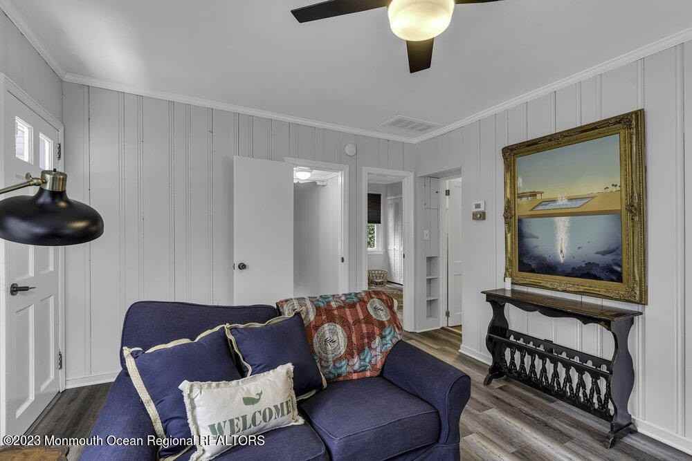 475 Augustus Rd - Photo 5 of 30