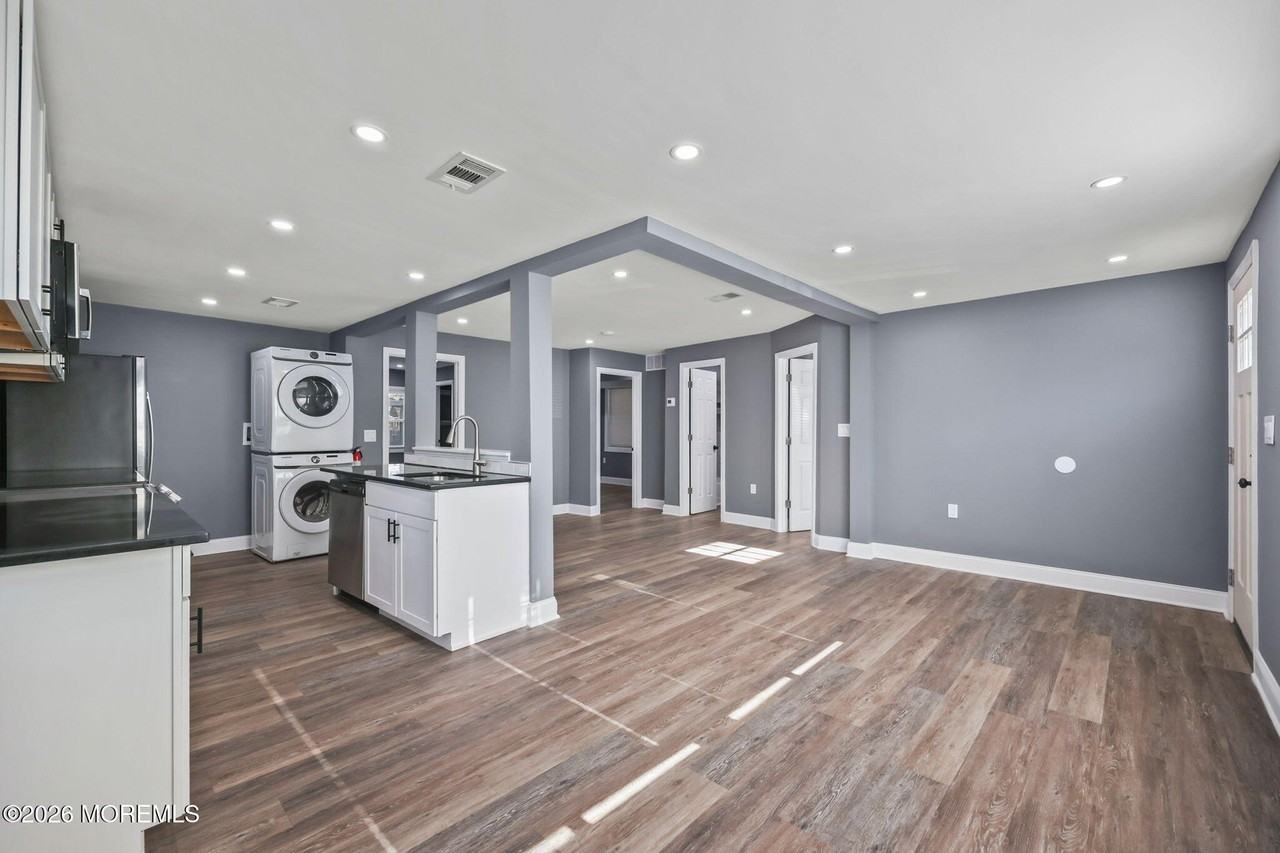 143 Center Ave Unit 1 #1 - Photo 5 of 22