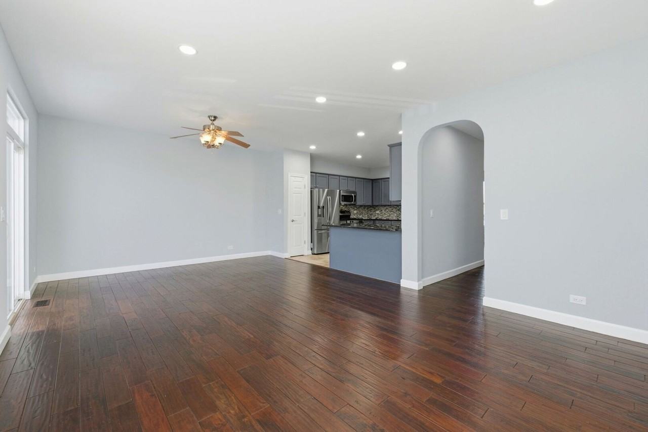 218 Goldenrod Dr Unit 218 #218 - Photo 7 of 35