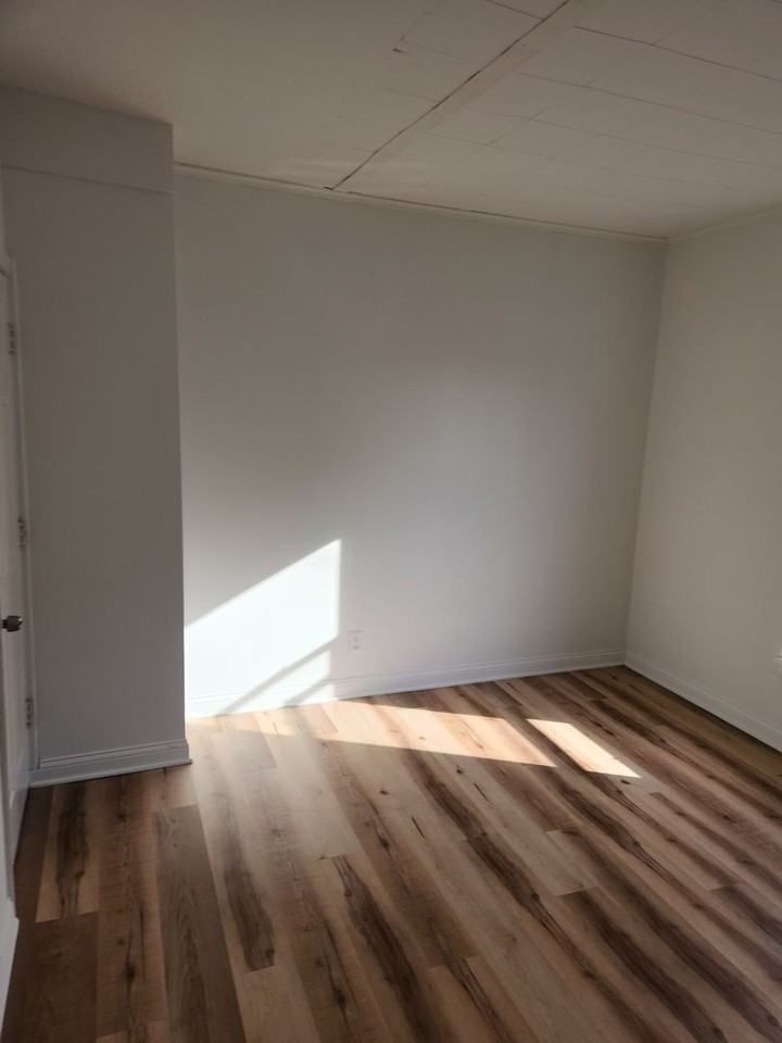 264 N Jackson St Apt 1 #1 - Photo 2 of 29