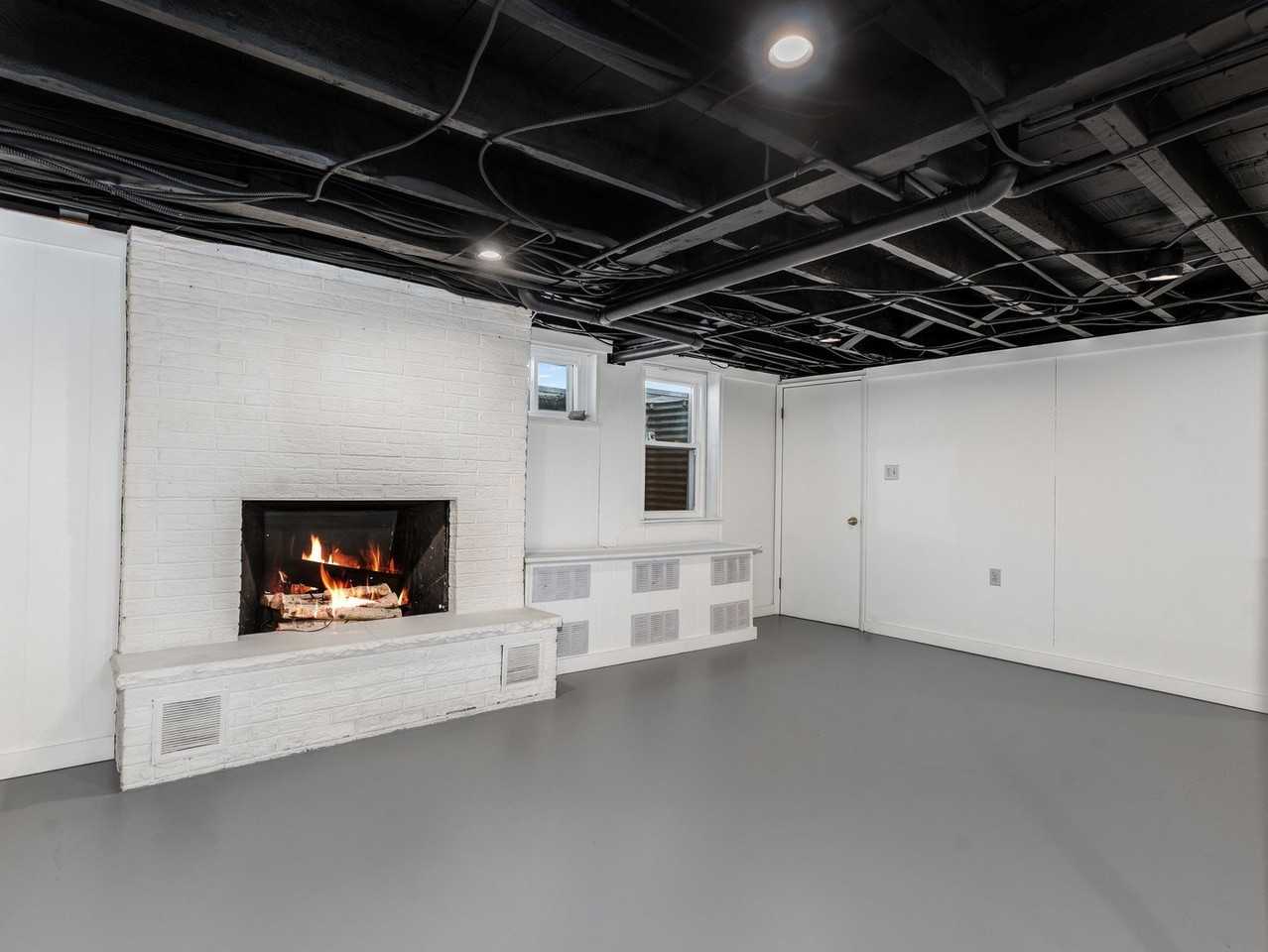 3 E Main St Apt 5 #5 - Photo 3 of 14