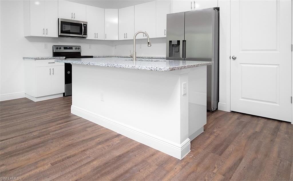 8007 Vega Ct - Photo 4 of 23