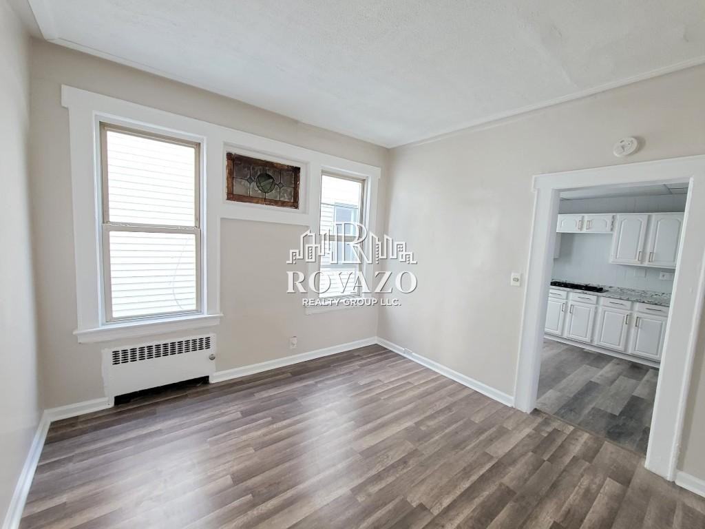 40 Aldine St #3 - Photo 2 of 7