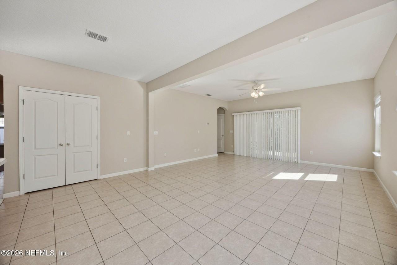 5598 Kellar Cir - Photo 6 of 42