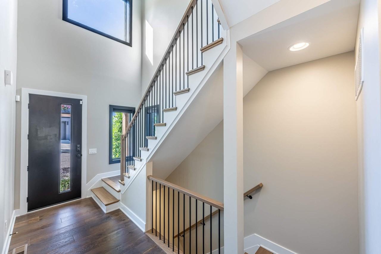 856 Belle Ridge Loop - Photo 2 of 50