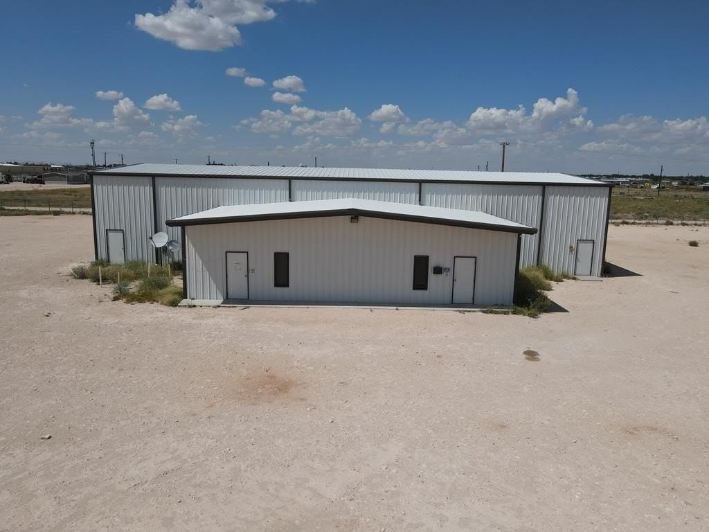 3030 S Main Ave - Photo 2 of 37